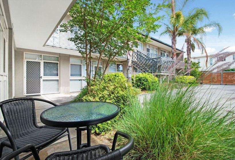 Adelaide Dress Circle Apartments Sussex Street