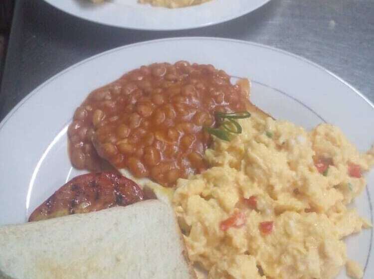 هاستل Beach Escape Resort