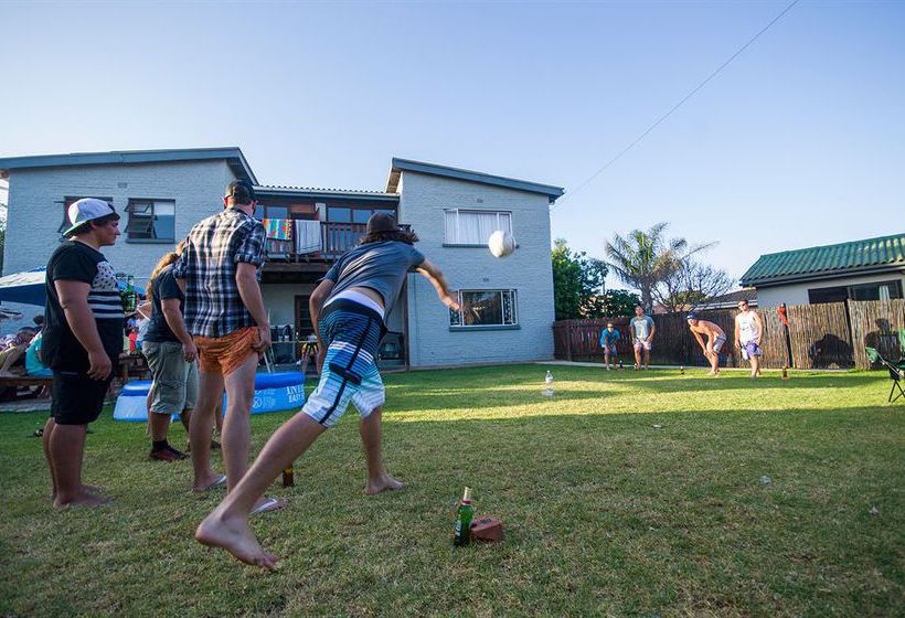 הוסטל Hard Rock Backpackers