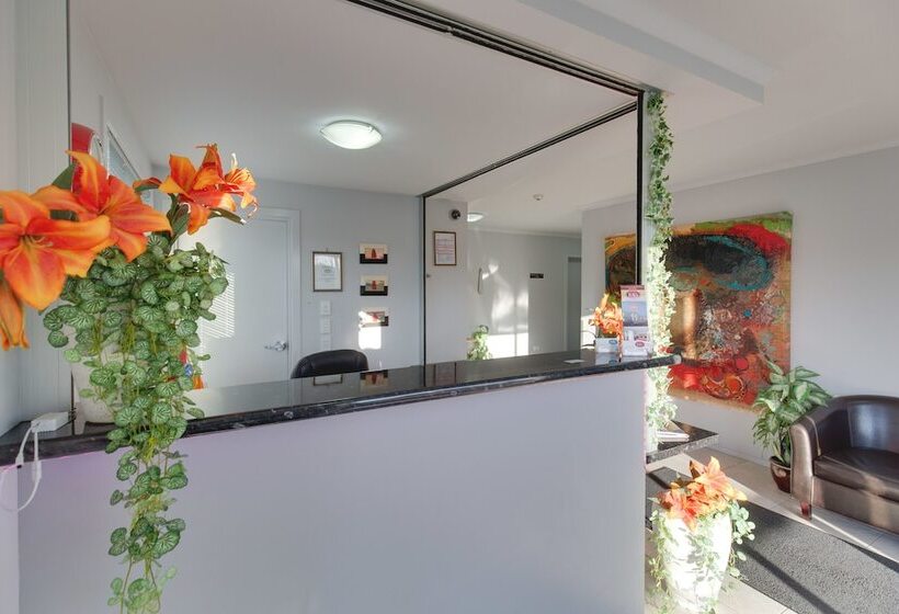 Bks Premier Motel Esplanade