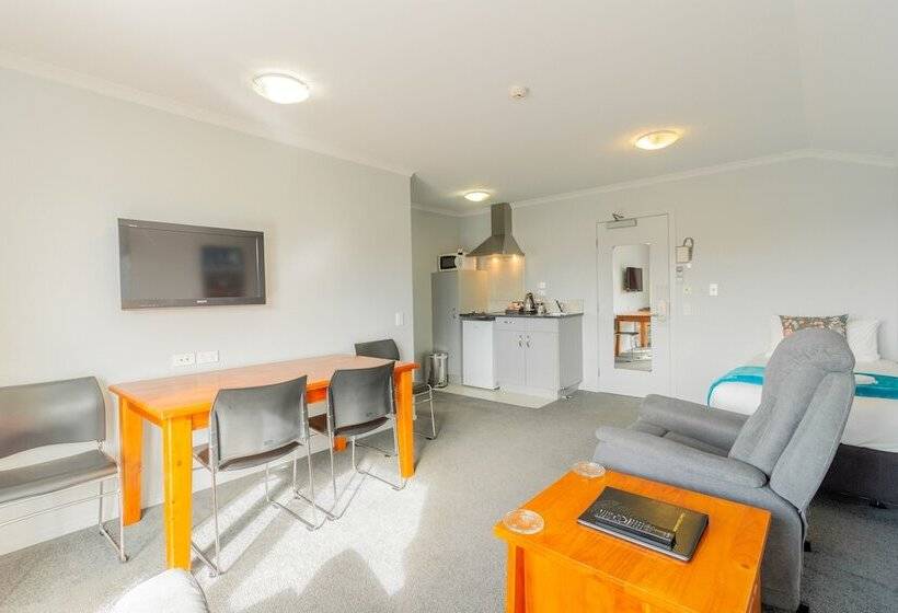 Bks Premier Motel Esplanade