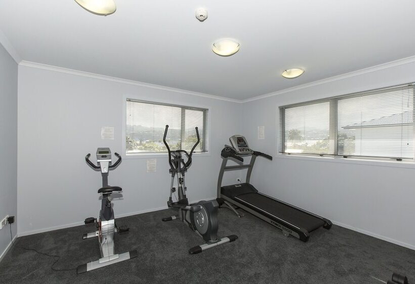 Bks Premier Motel Esplanade