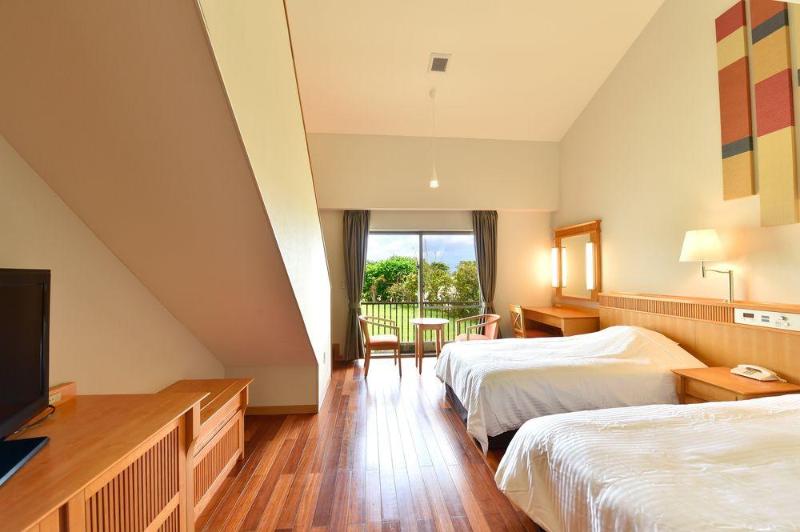 Fusaki Beach Resort Hotel & Villas