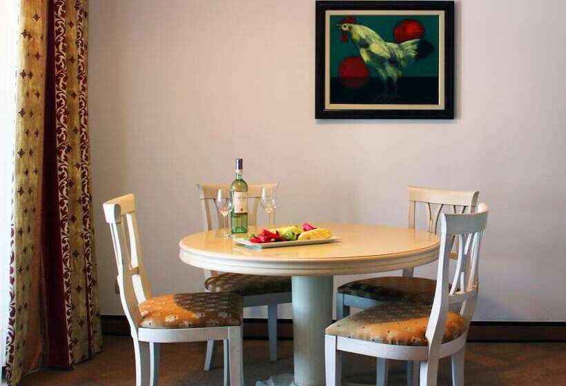 Helena Vip Villas And Suites