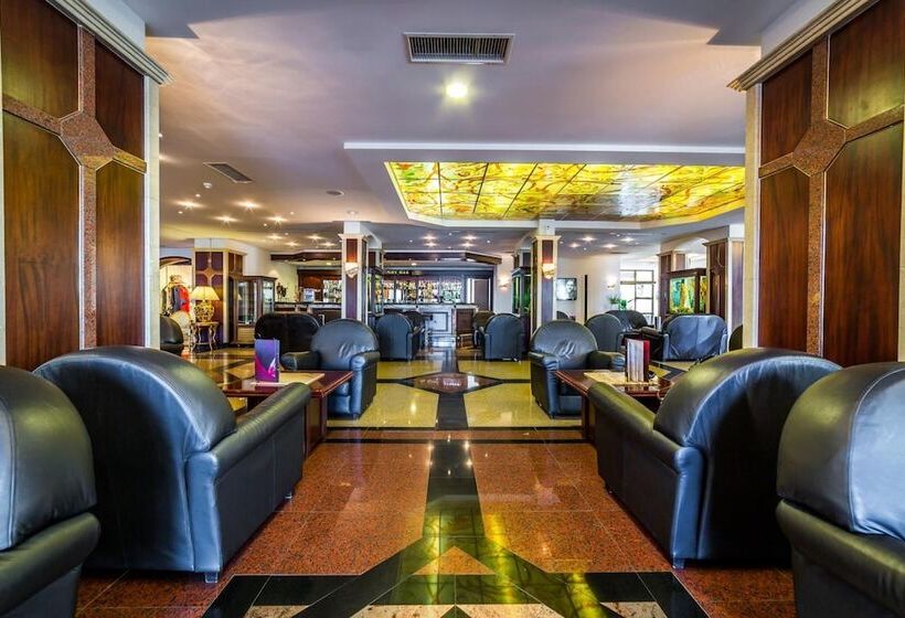 Helena Vip Villas And Suites