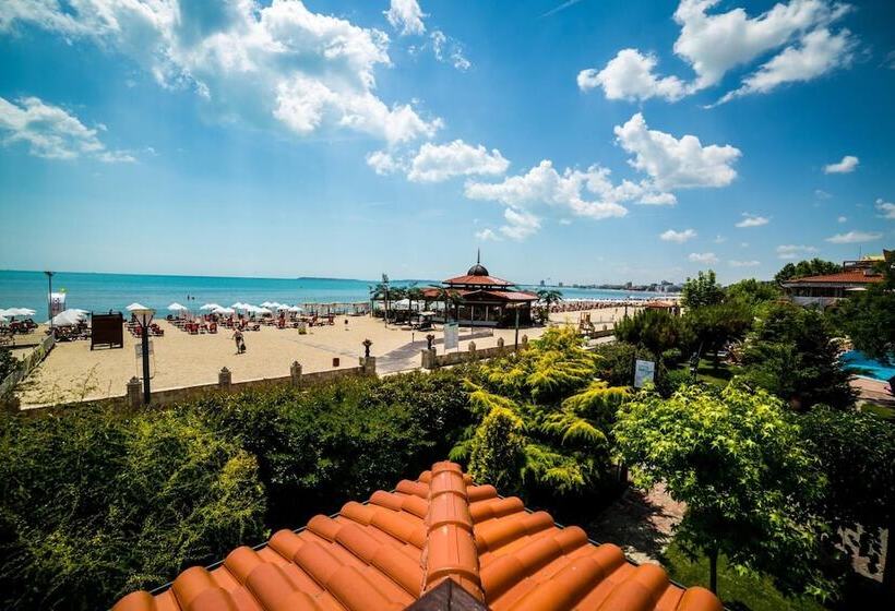 Helena Vip Villas And Suites