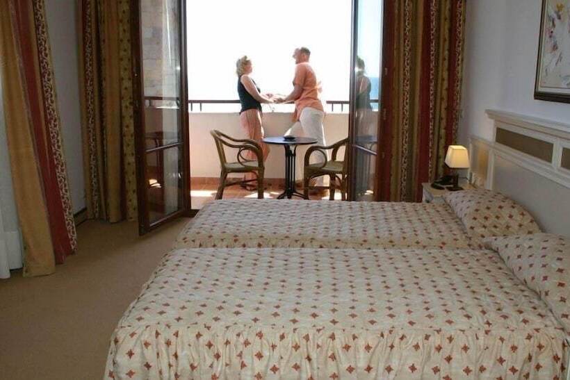 Helena Vip Villas And Suites