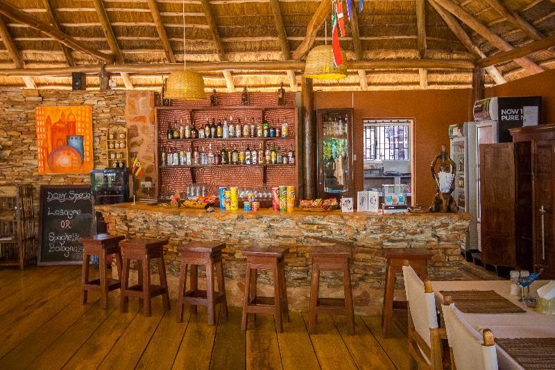 ホテル 2 Friends Guest House