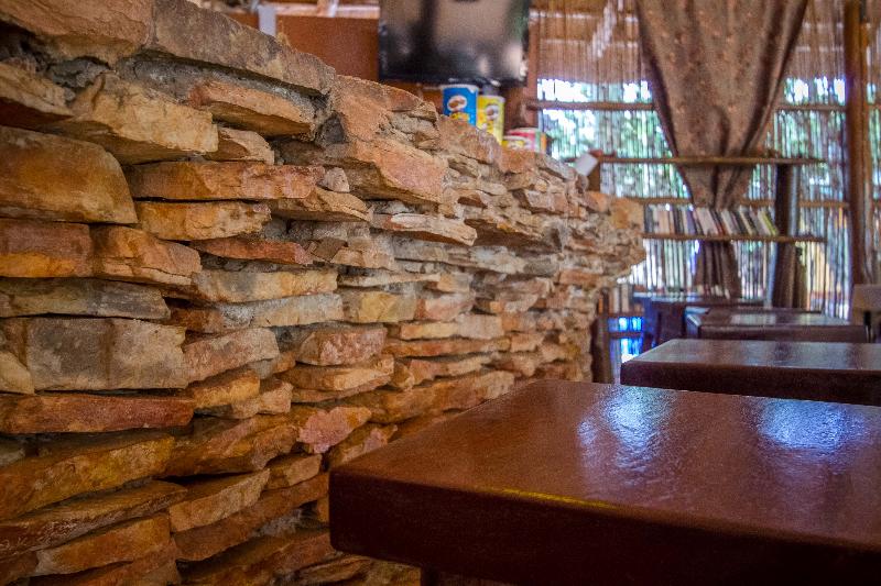 ホテル 2 Friends Guest House