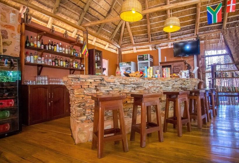 ホテル 2 Friends Guest House