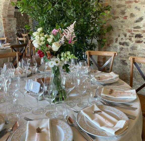 בית מלון כפרי Agriturismo Materno