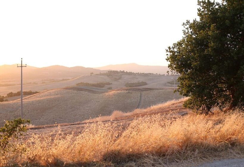 בית מלון כפרי Agriturismo Materno