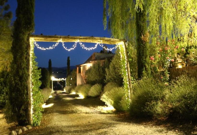 בית מלון כפרי Agriturismo Materno