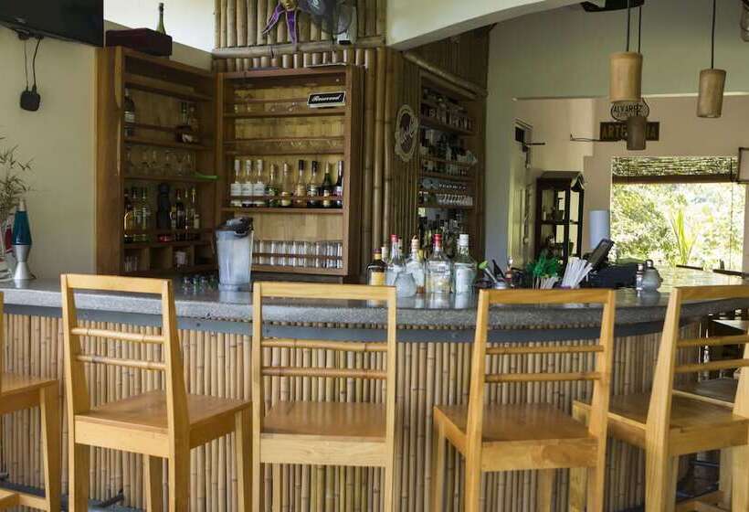 فندق Alma De Ojochal