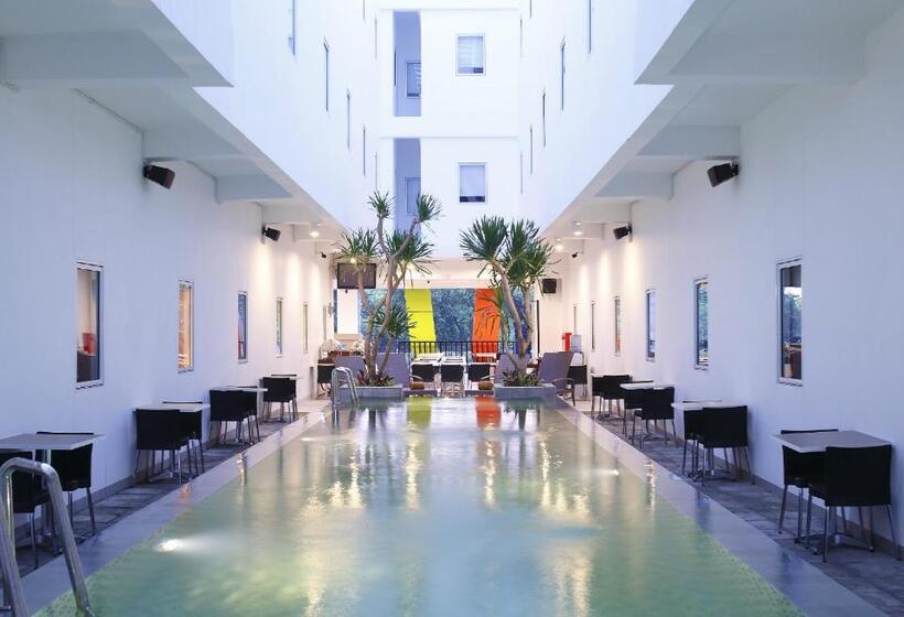 Amaris Hotel Sunset Road   Bali