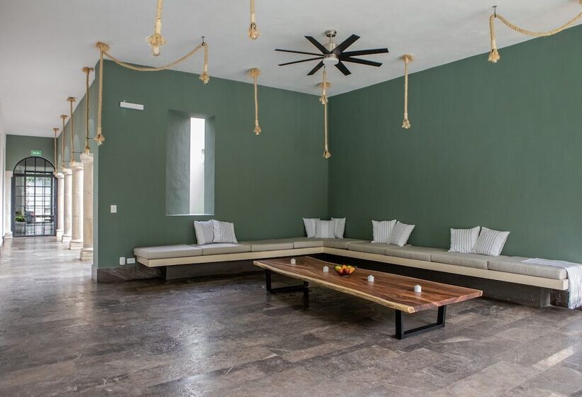 Отель Antelar Casa Destino