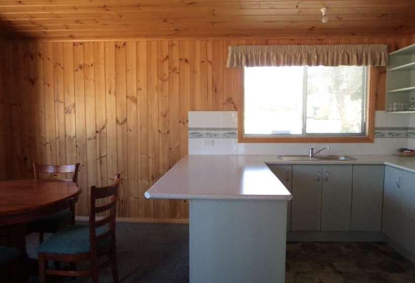 فندق Bicheno East Coast Holiday Park