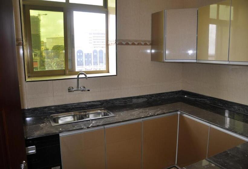 هتل Biraj International