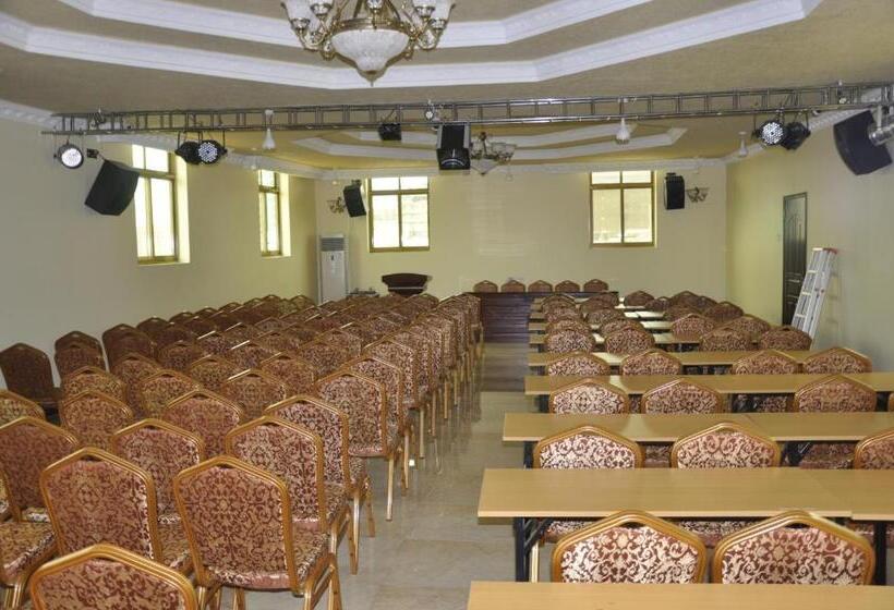 هتل Biraj International