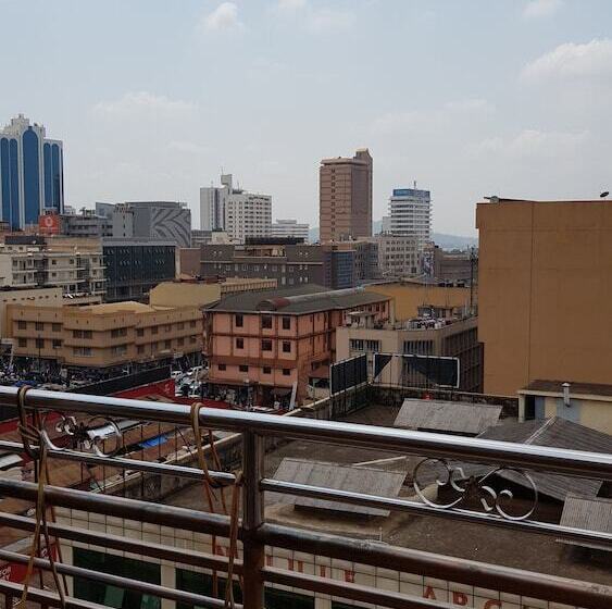 هتل Biraj International