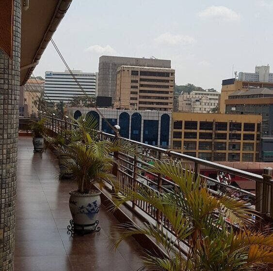 هتل Biraj International