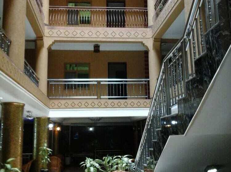 هتل Biraj International