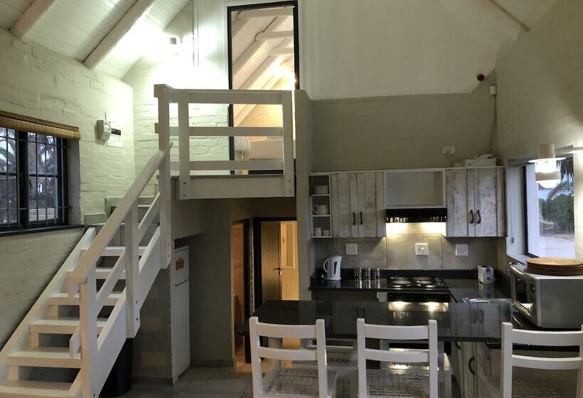 ホテル Blue Bay Lodge