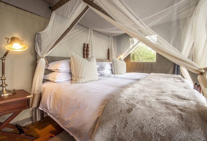 Отель Camp Figtree