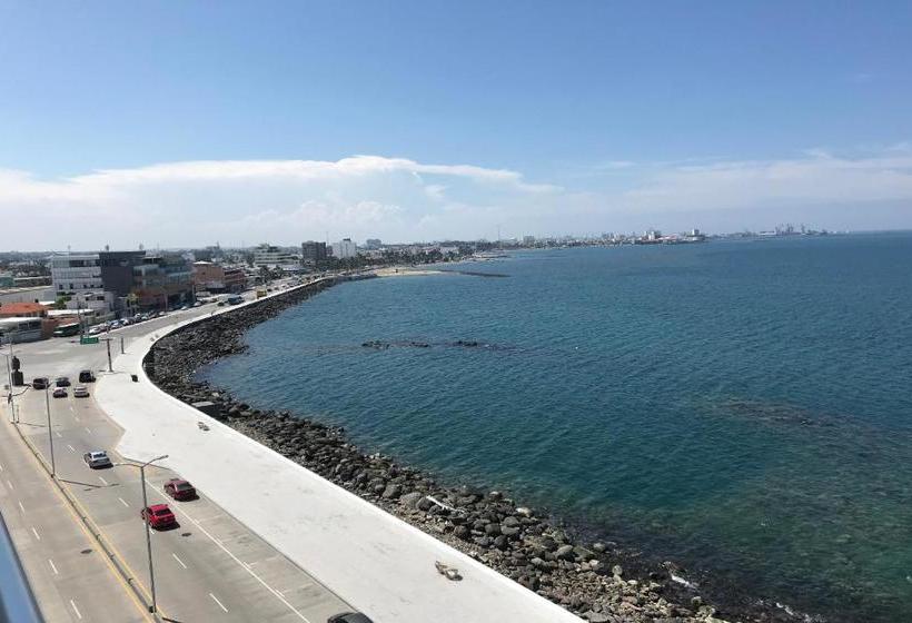 Отель Casabella Art/boutique