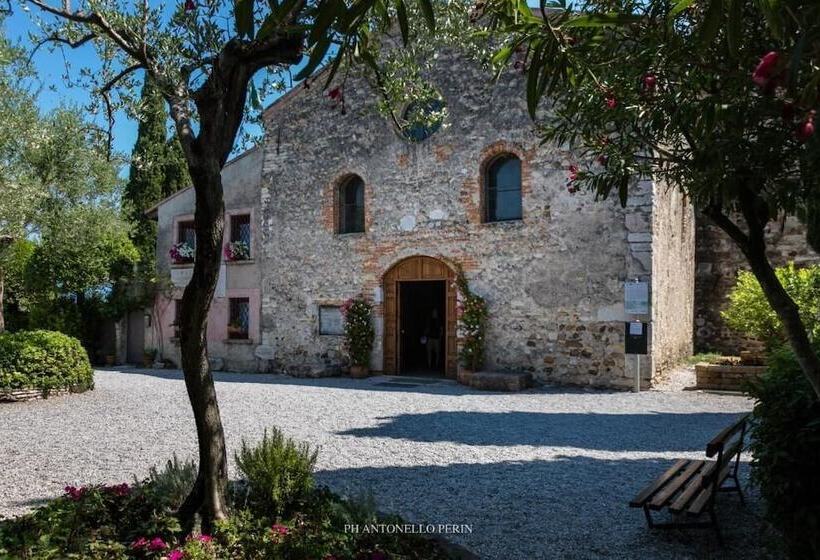 Отель Fiordaliso