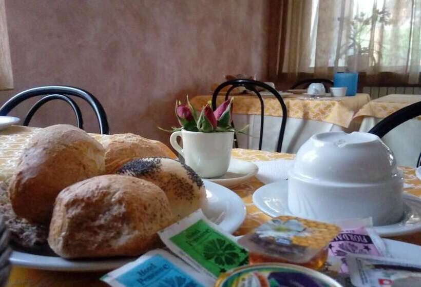 Отель Fiordaliso