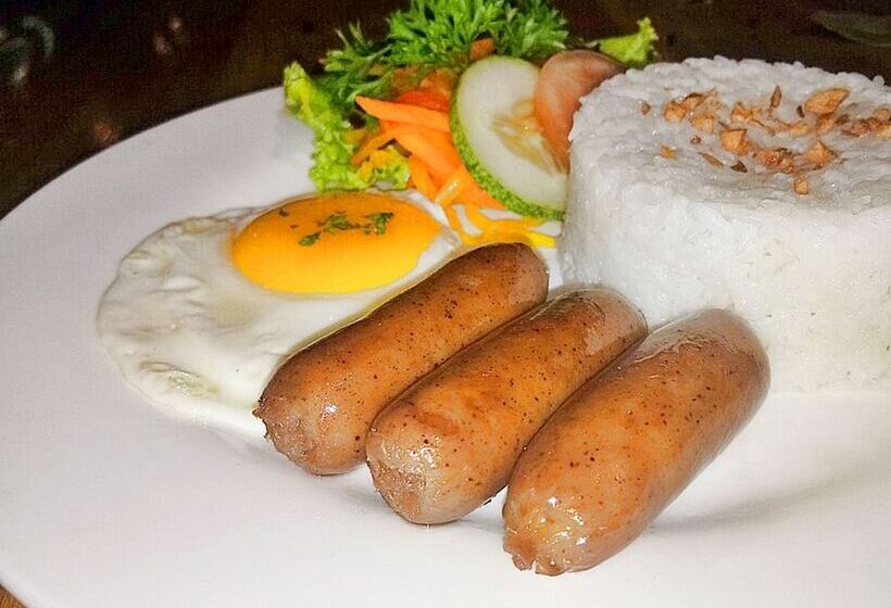 Отель Golden Valley