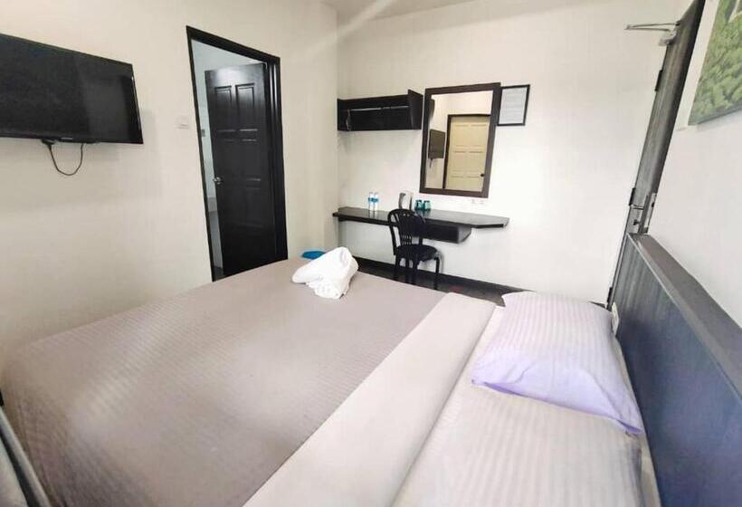 בית מלון כפרי Hillview Inn