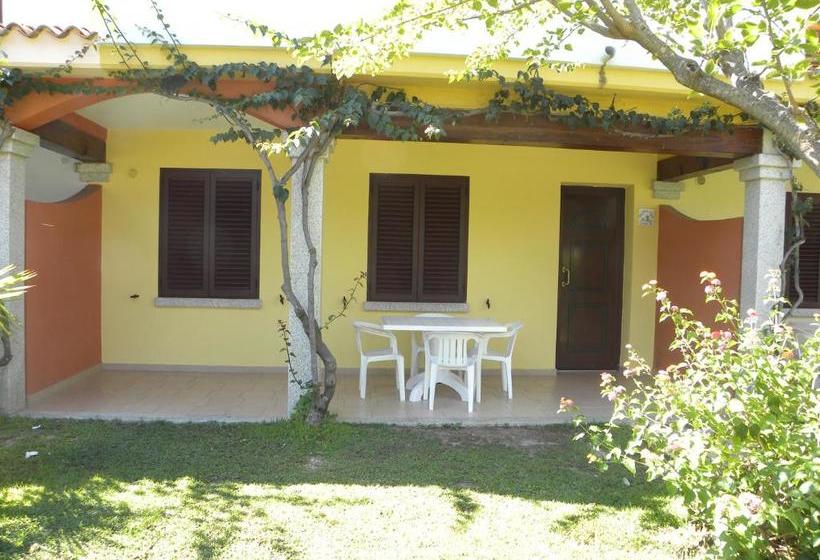 בית מלון כפרי I Borghi Di Ottiolu