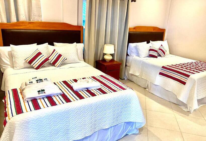 Отель La Isla Resort