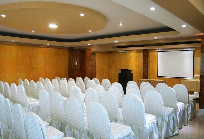 בית מלון כפרי La Joya