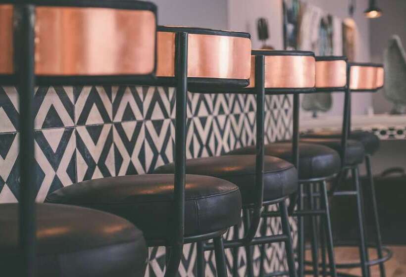 Hotel Latitude 15 Degrees