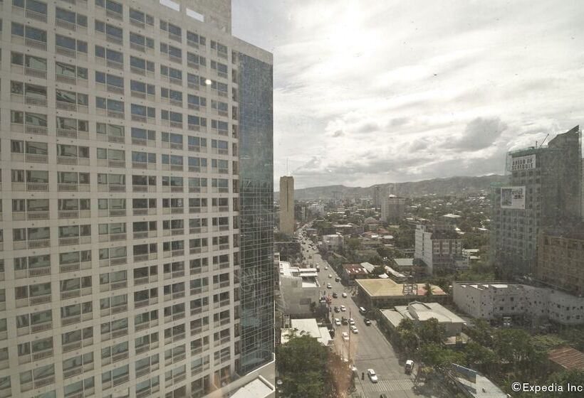 هتل Mandarin Plaza