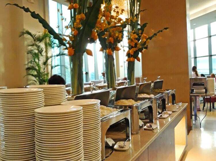 هتل Mandarin Plaza