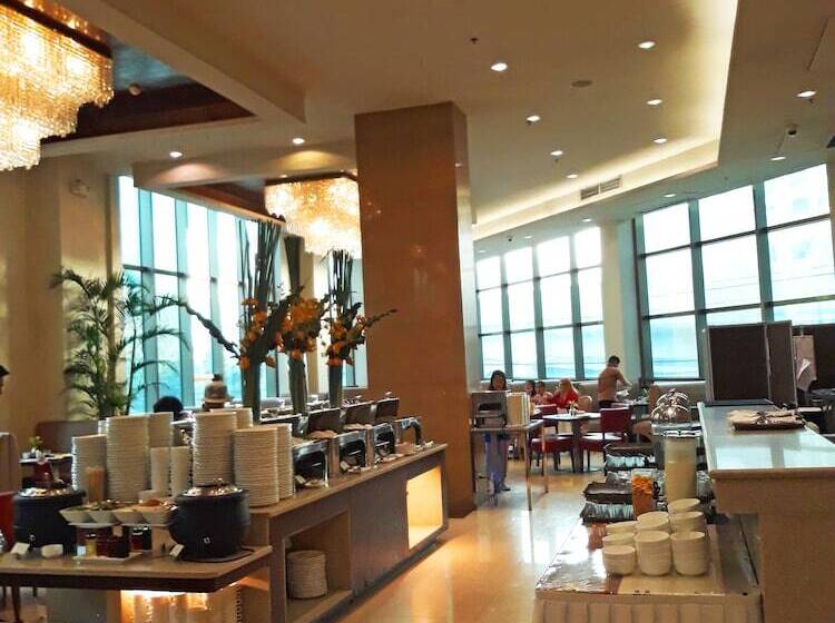 هتل Mandarin Plaza