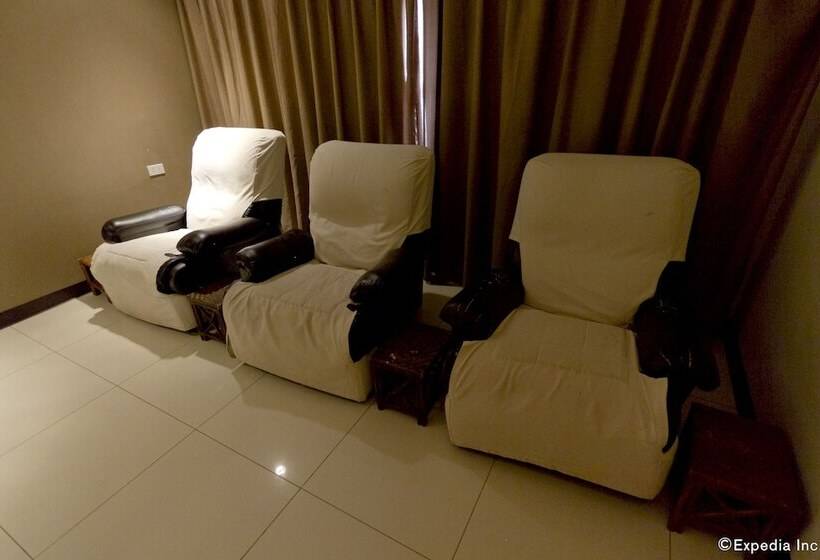 هتل Mandarin Plaza