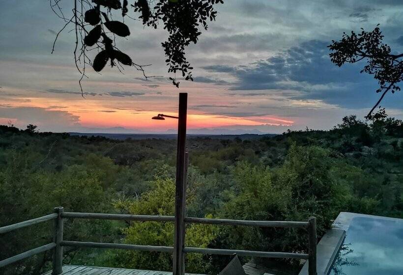 בית מלון כפרי Mbizi Bush Lodge