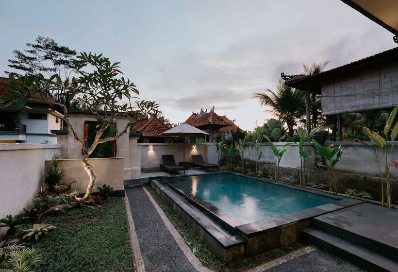 בית מלון כפרי The Sakara Villa Ubud