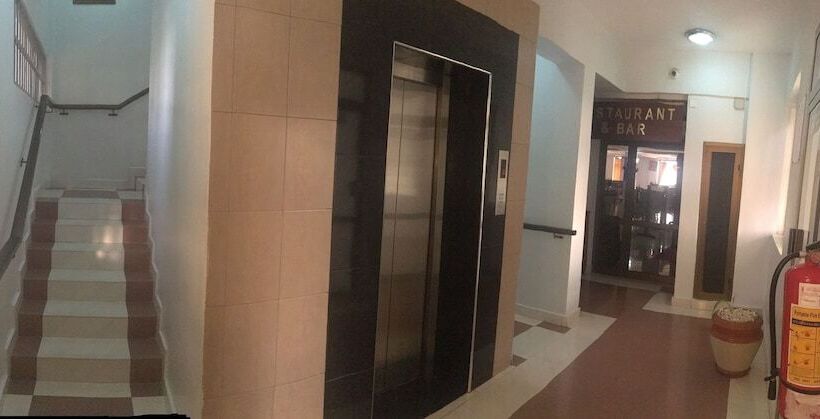 هتل Natron Palace