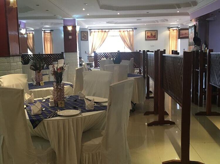 هتل Natron Palace