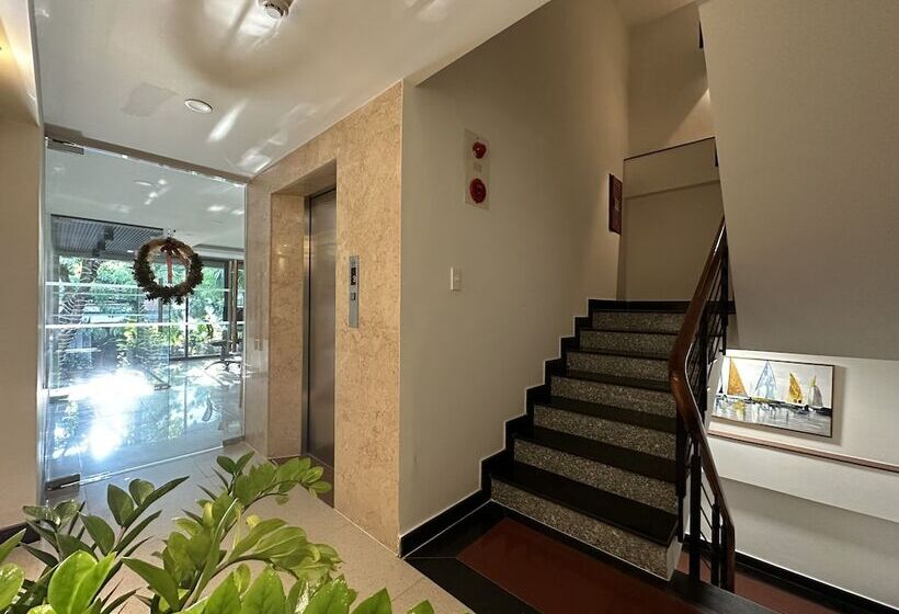 هتل May Home Apartment Da Nang