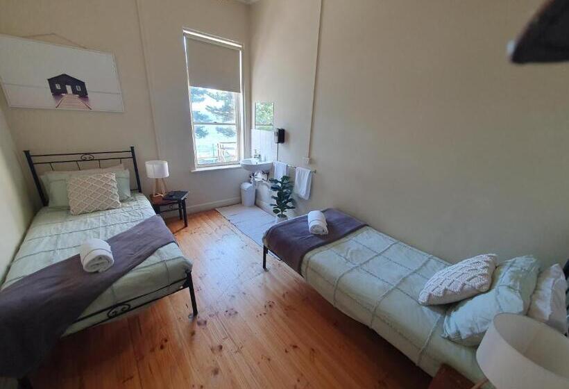 Pier Hotel Port Lincoln