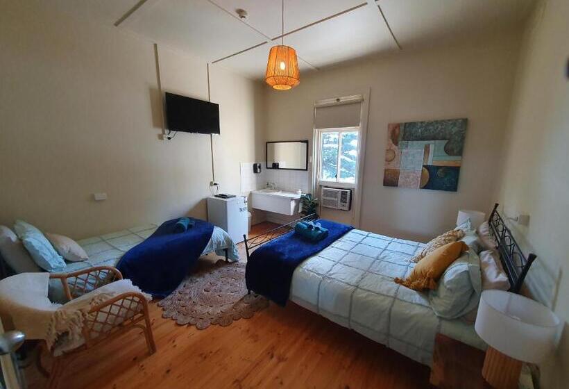 Pier Hotel Port Lincoln