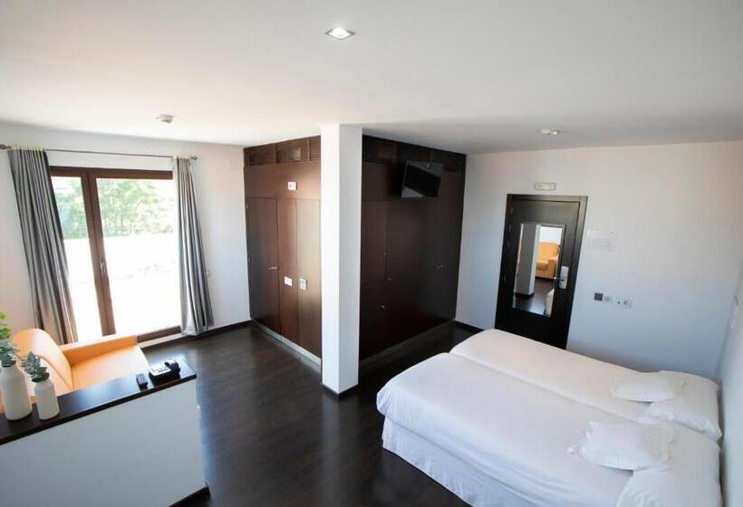 Сельский отель Las Monteras