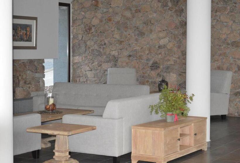 Сельский отель Las Monteras